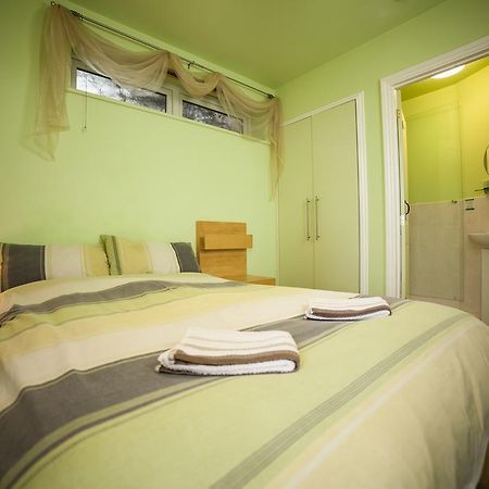 The Missing Sock Bed & Breakfast เคมบริดจ์ ภายนอก รูปภาพ